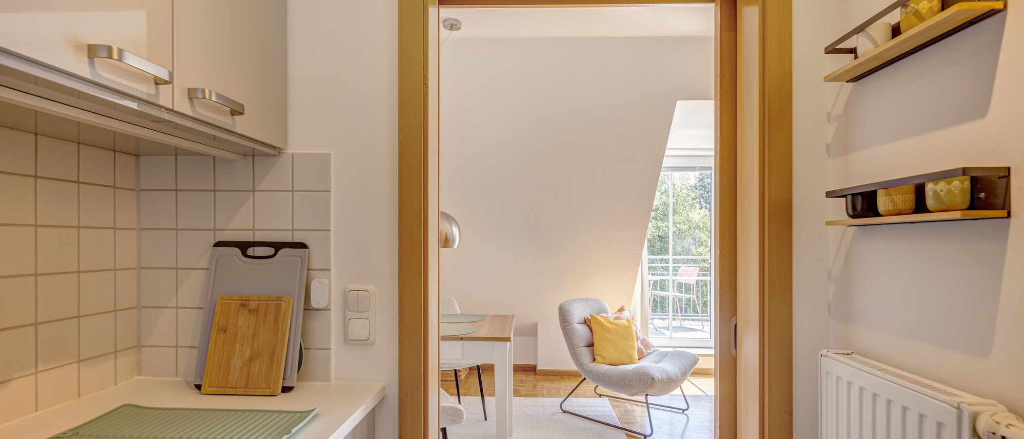 Dachgeschosswohnung München Obermenzing 03 Küche 14927