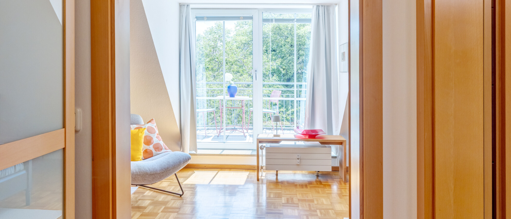 Dachgeschosswohnung München Obermenzing 01 Flur/Gang 14927