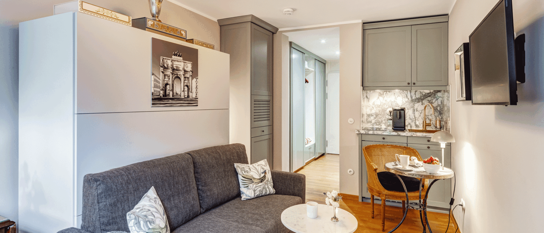Apartment München Maxvorstadt 01 Schlafbereich 14941