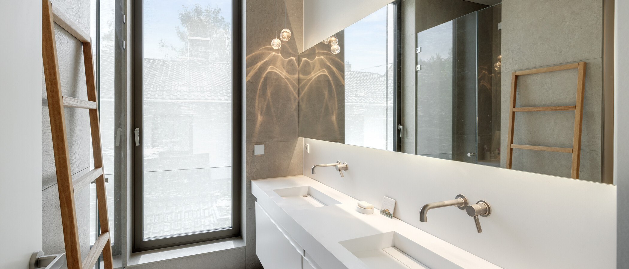 Villa München Harlaching 01 2. Badezimmer 14944