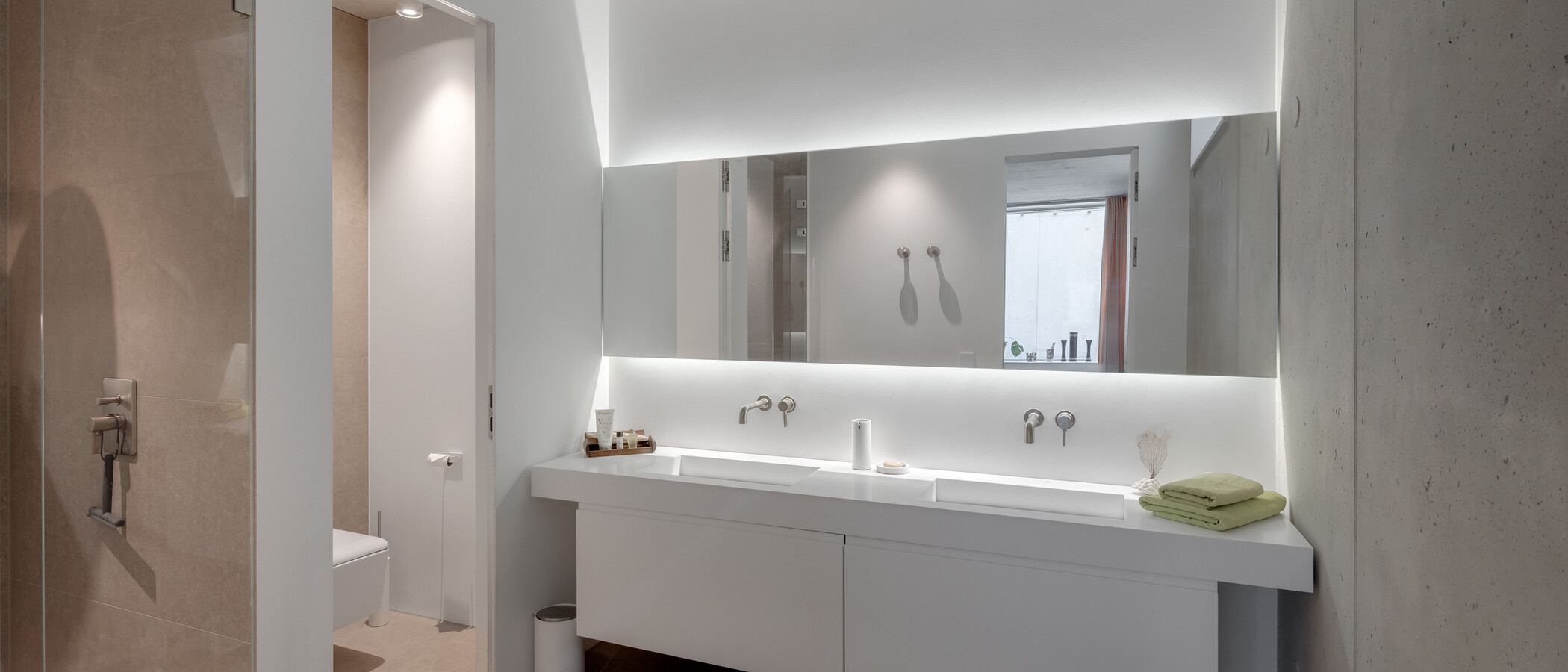 Villa München Harlaching 03 3. Badezimmer 14944