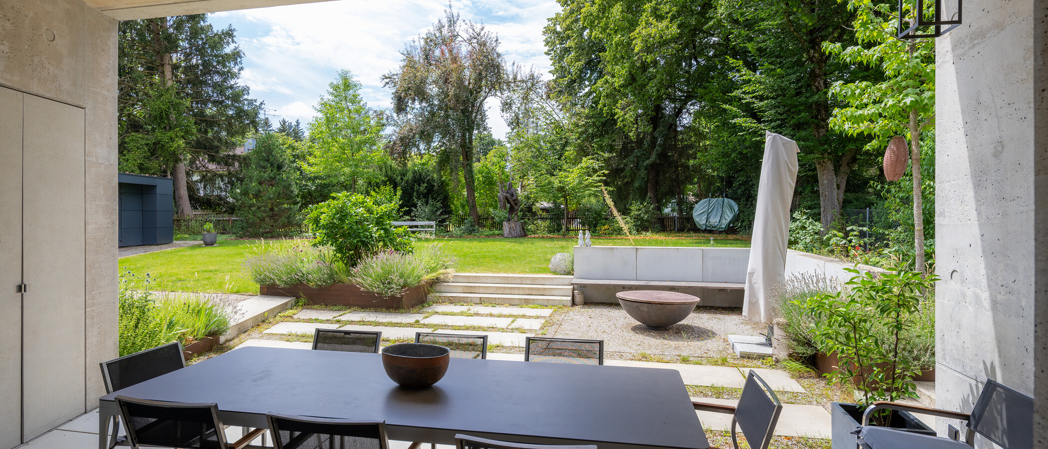 Villa München Harlaching 01 Terrasse 14944
