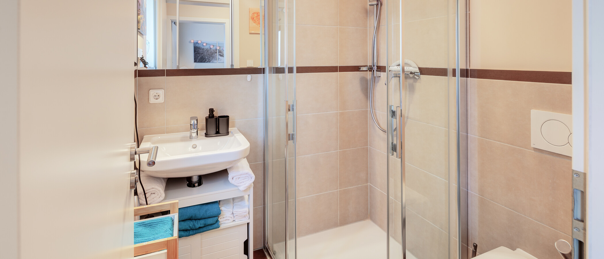 Wohnung Holzkirchen 01 Badezimmer 14951