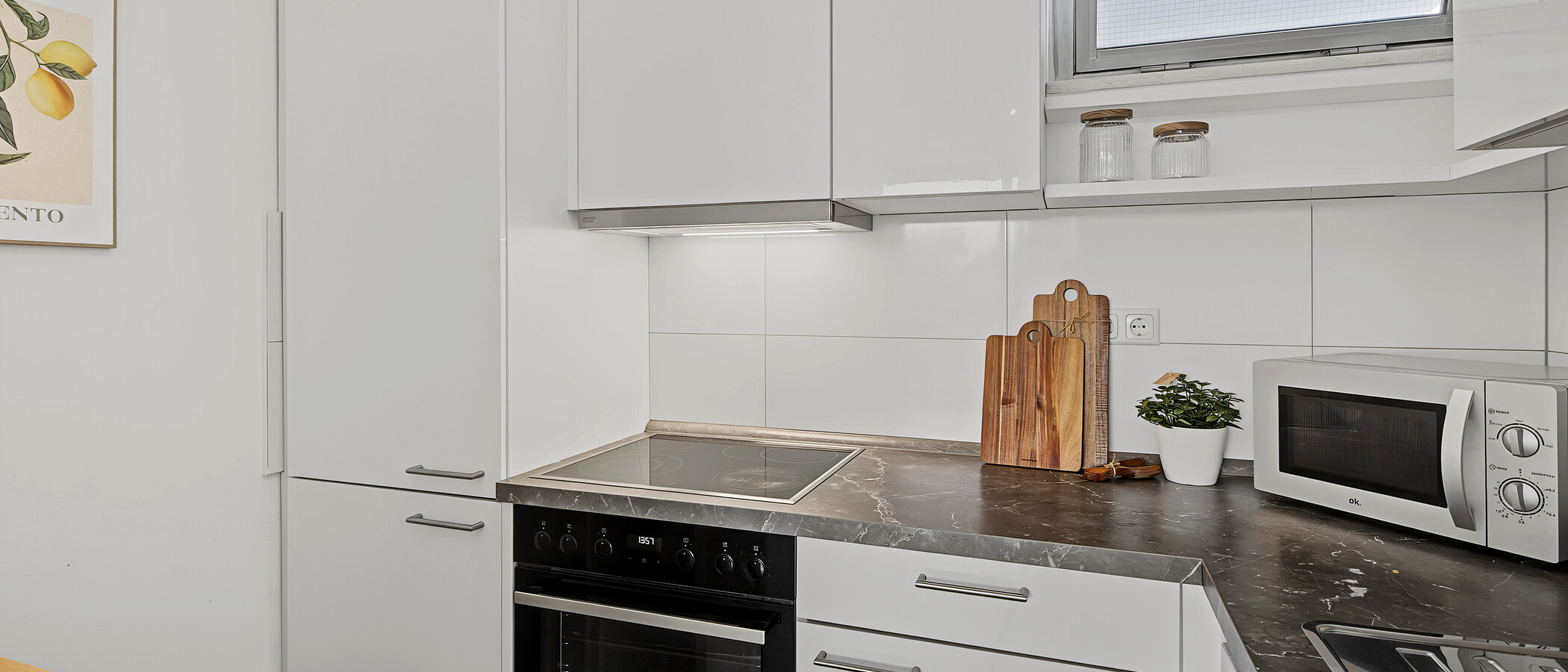 Wohnung München Arabellapark 01 Küche 14958
