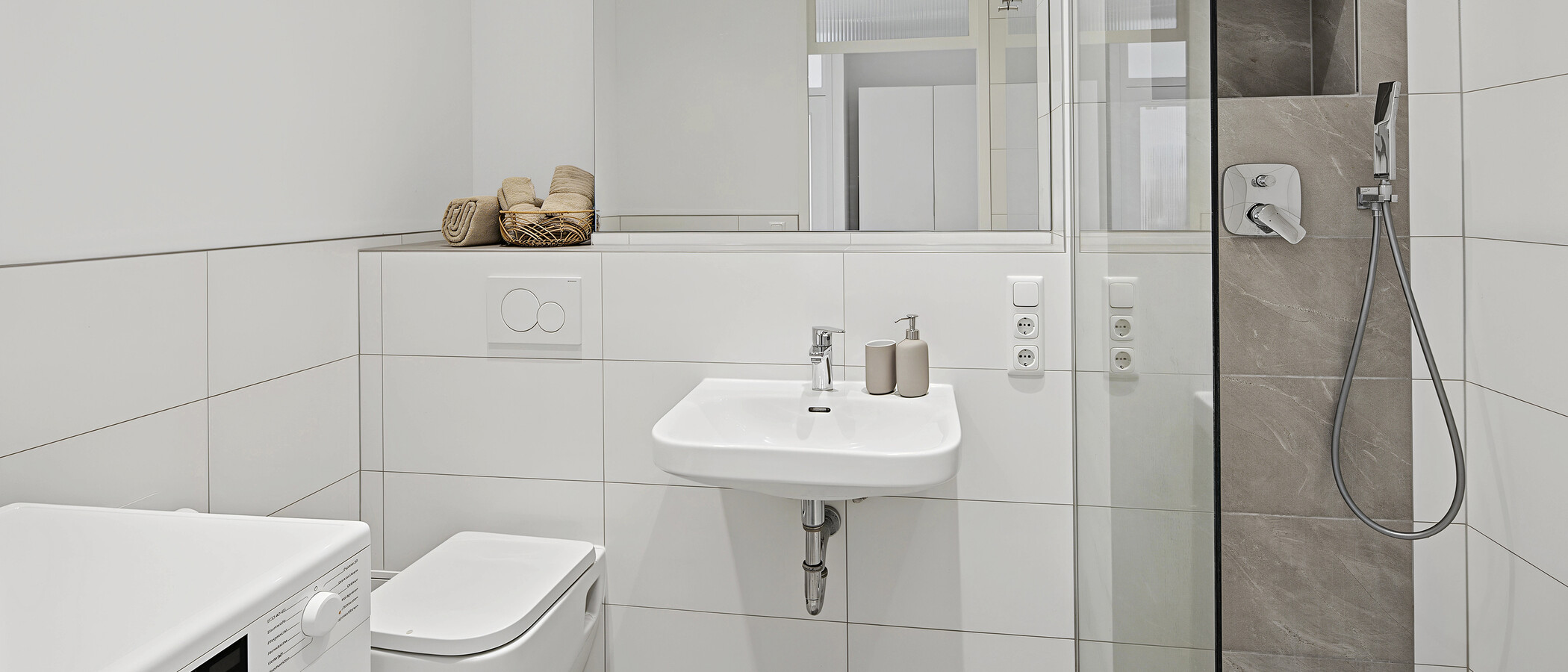 Wohnung München Arabellapark 01 Badezimmer 14958