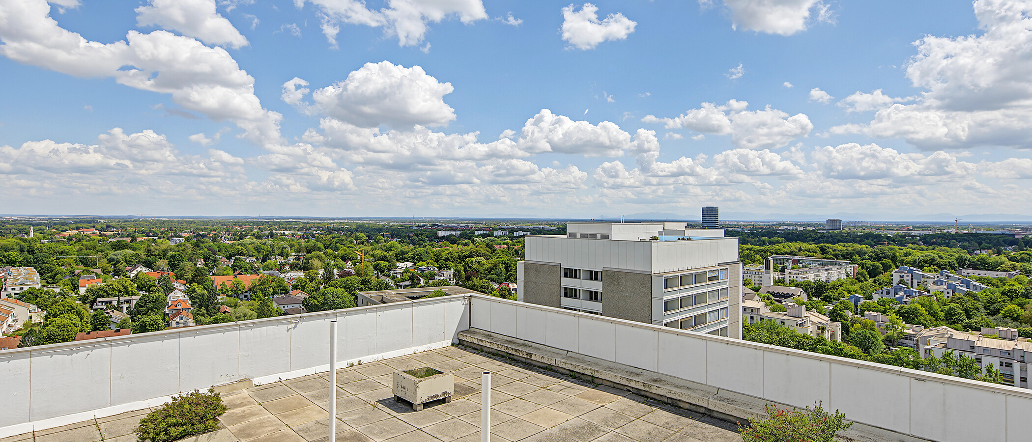 Wohnung München Arabellapark 03 Gemeinschaftsterrasse  14958
