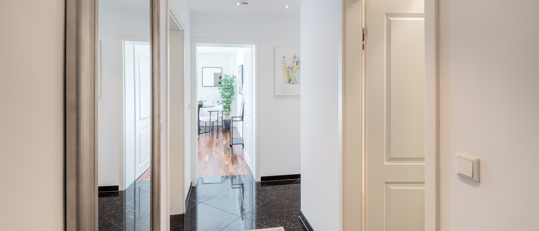 Wohnung München Schwabing-West (rund um den Hohenzollernplatz) 02 Flur/Gang 14976