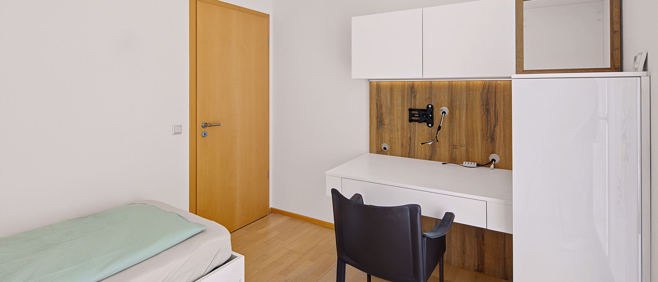 Wohnung München Nymphenburg 03 2. Schlafzimmer	 14977