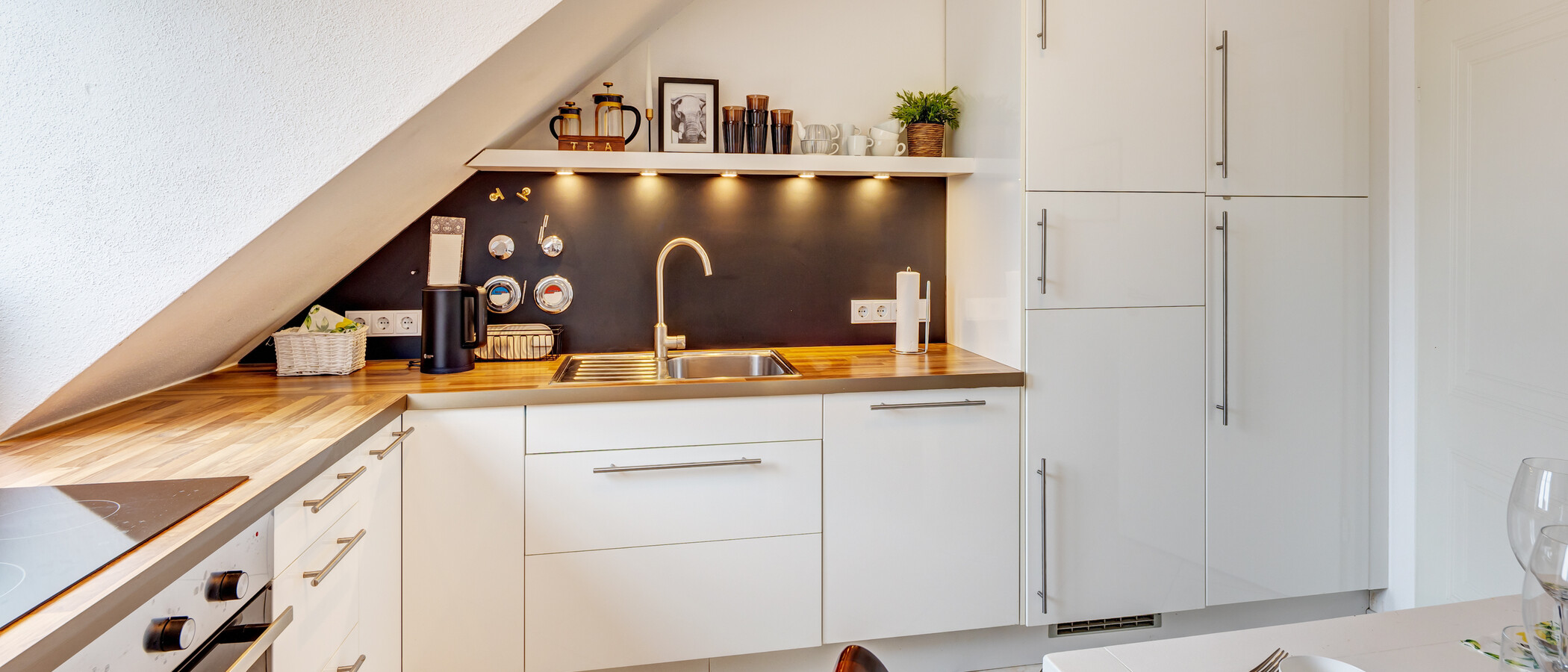 Dachgeschosswohnung München Untermenzing 02 Küche 14986