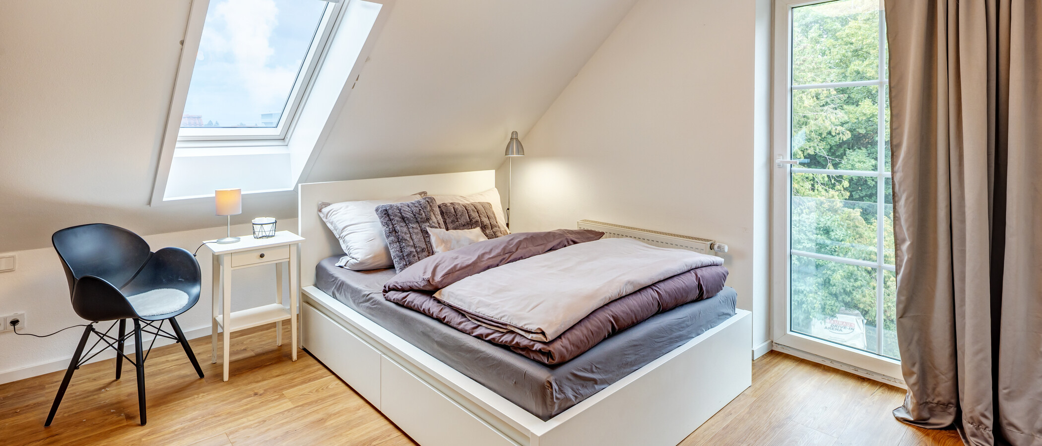 Dachgeschosswohnung München Untermenzing 01 Schlafzimmer 14986