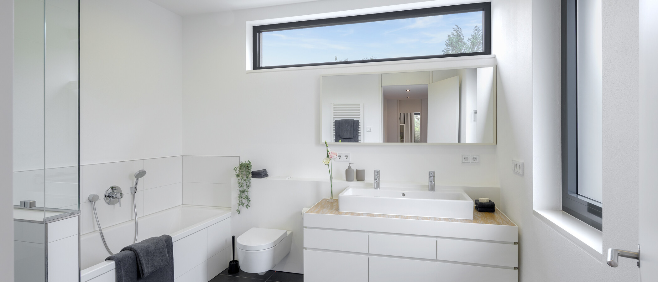Einfamilienhaus München Untermenzing 01 2. Badezimmer 14987