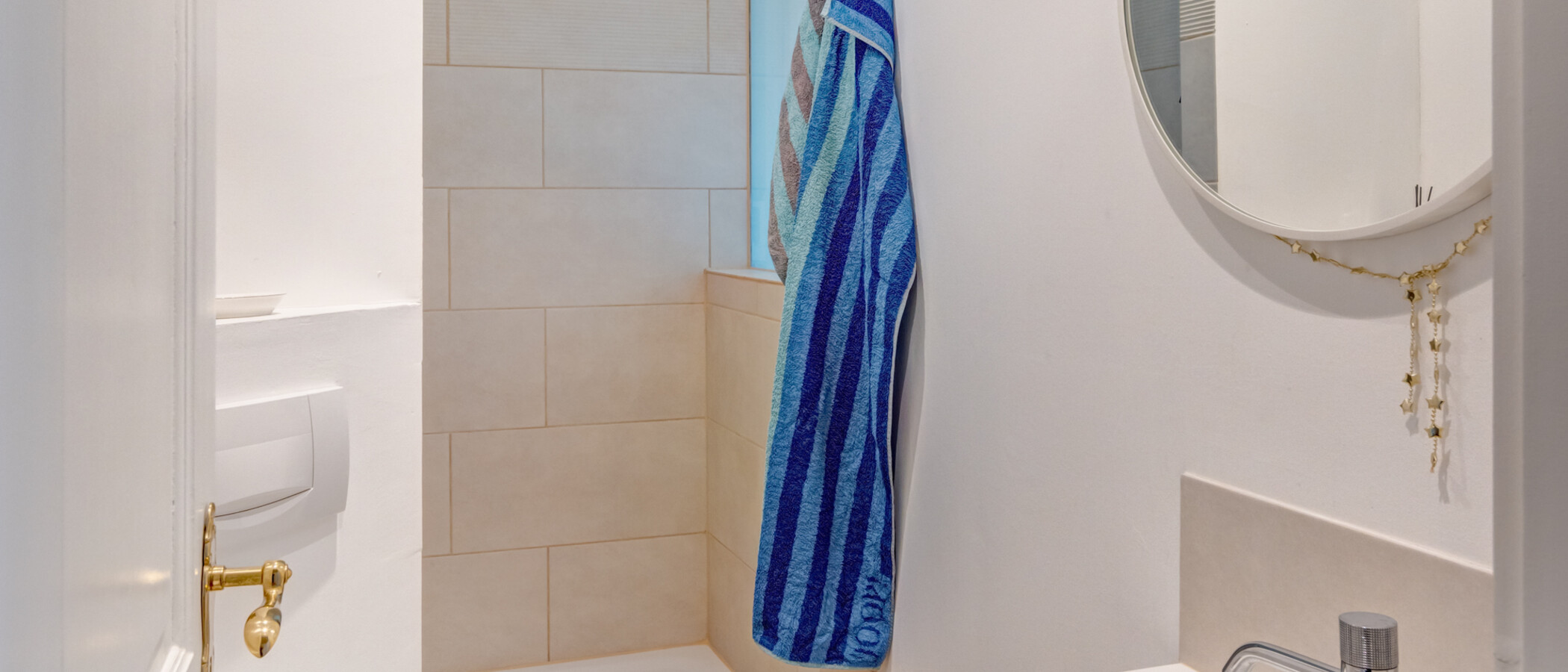 Maisonettewohnung München Ludwigsvorstadt 01 2. Badezimmer 14989