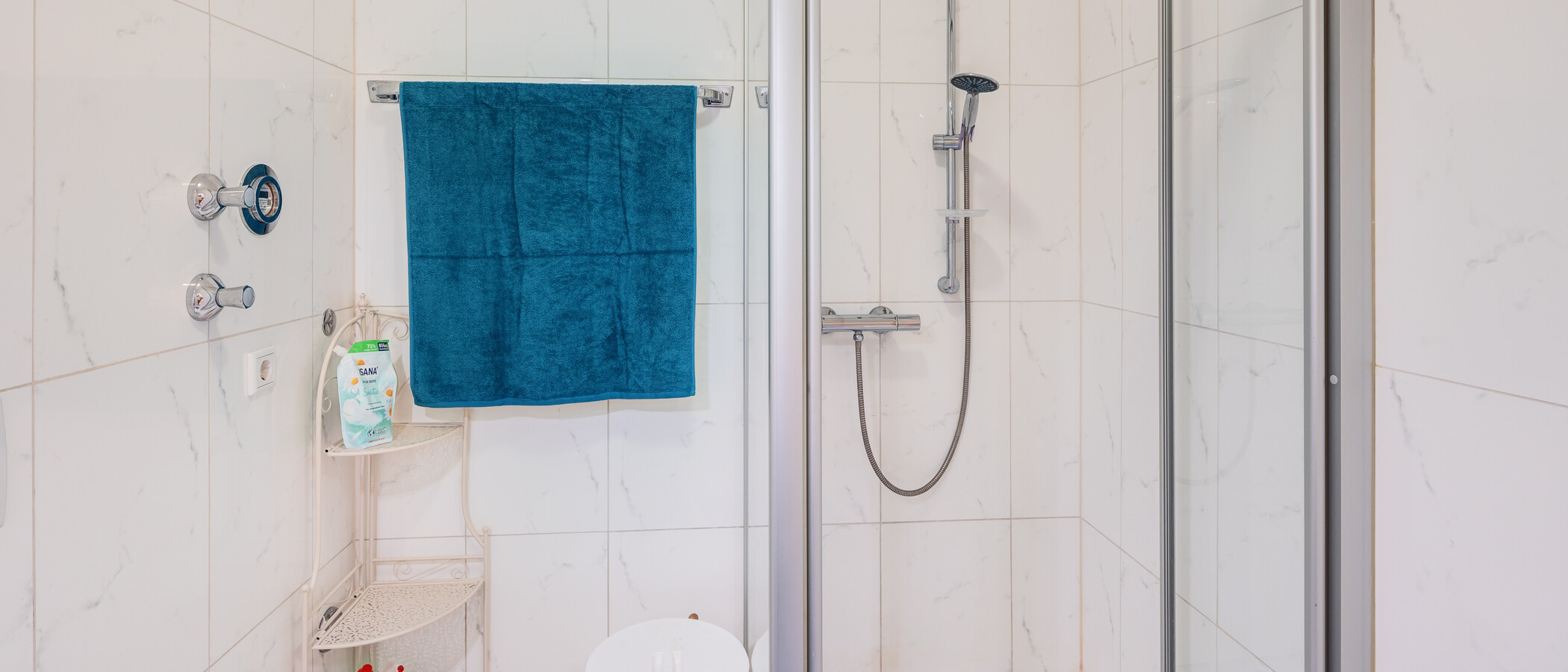 Wohnung München Solln 02 Badezimmer 14996
