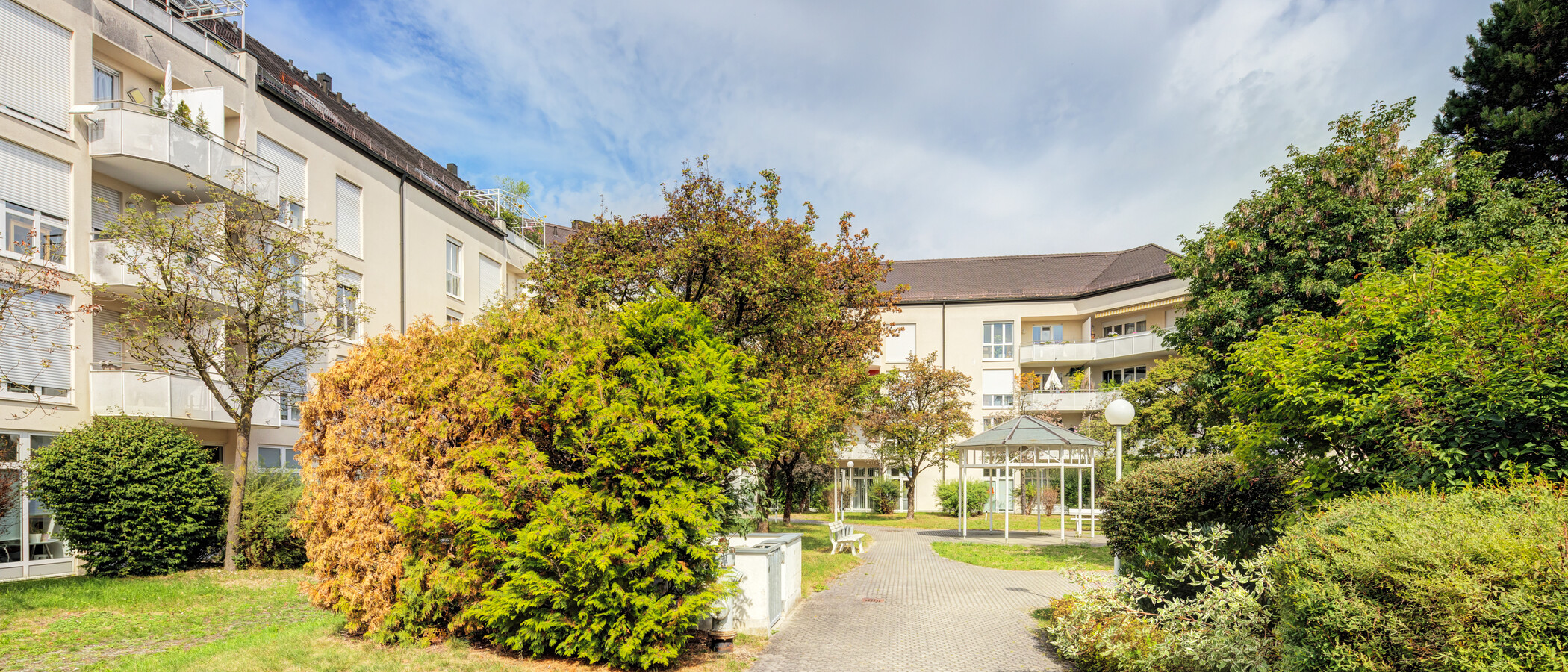 Wohnung München Zamdorf 01 Innenhof 14999