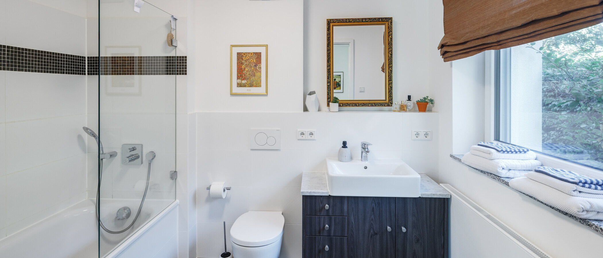 Gartenwohnung München Trudering 01 1. Badezimmer 15002