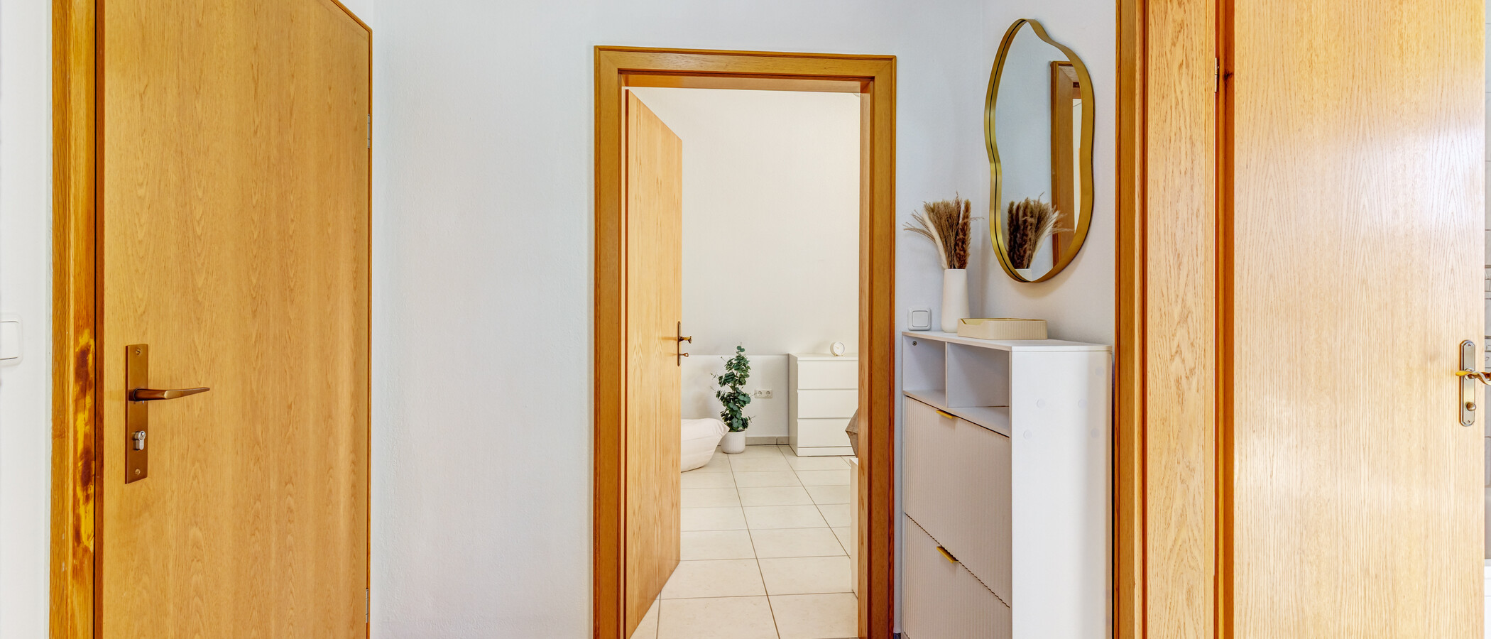 Dachgeschosswohnung Eching 01 Flur/Gang 15004
