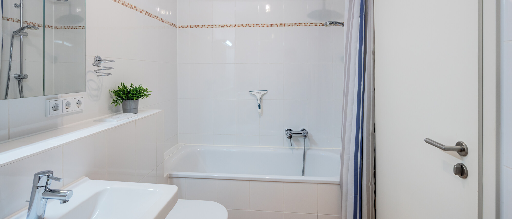 Wohnung München Neuhausen 02 Badezimmer 15009