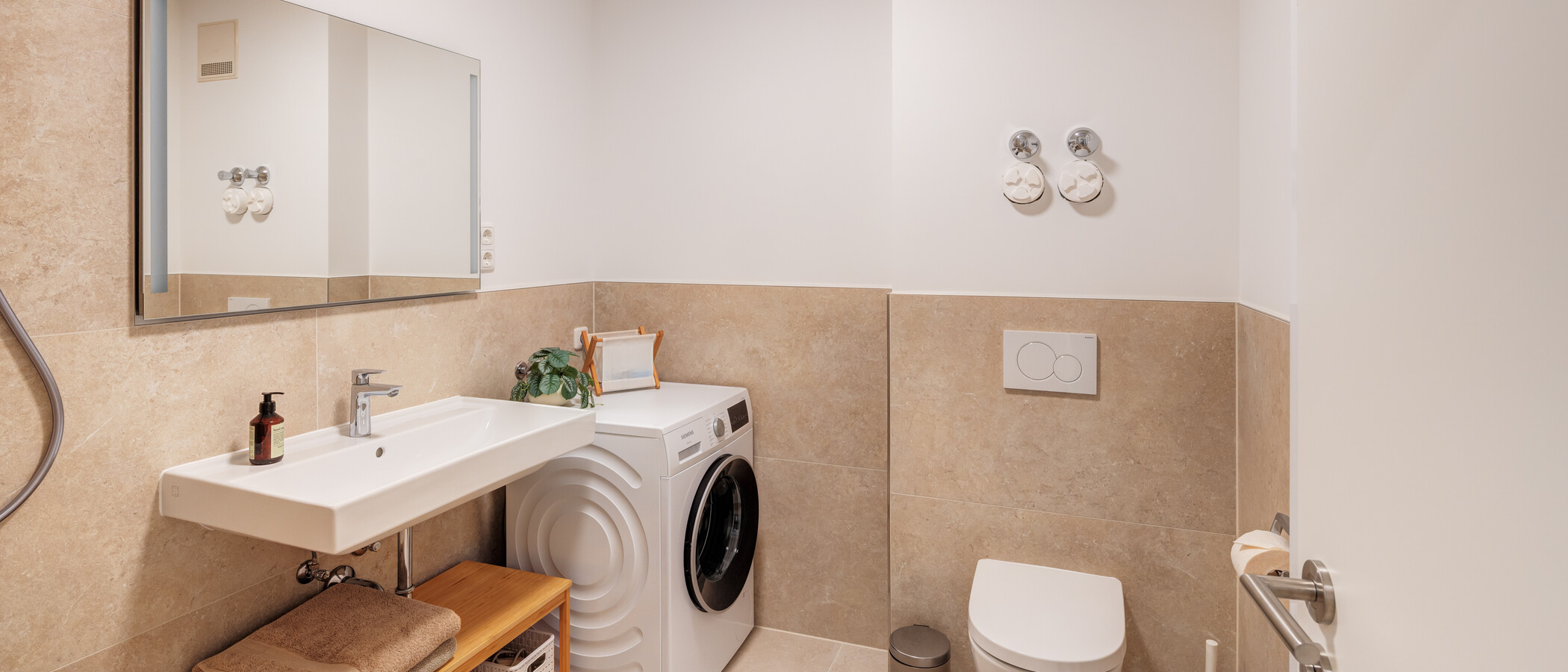 Gartenwohnung München Gärtnerplatzviertel 01 Badezimmer 15016