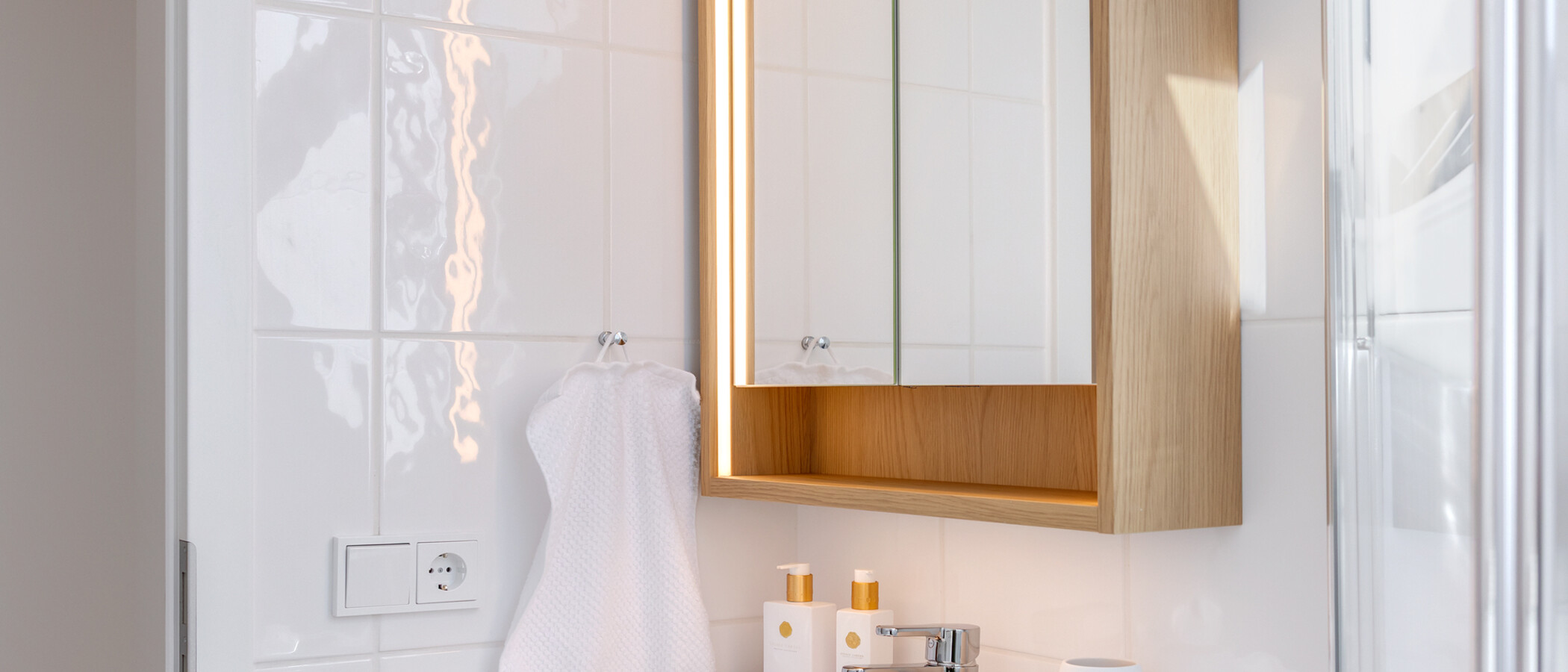 Dachgeschosswohnung Gmund am Tegernsee 03 Badezimmer 15021