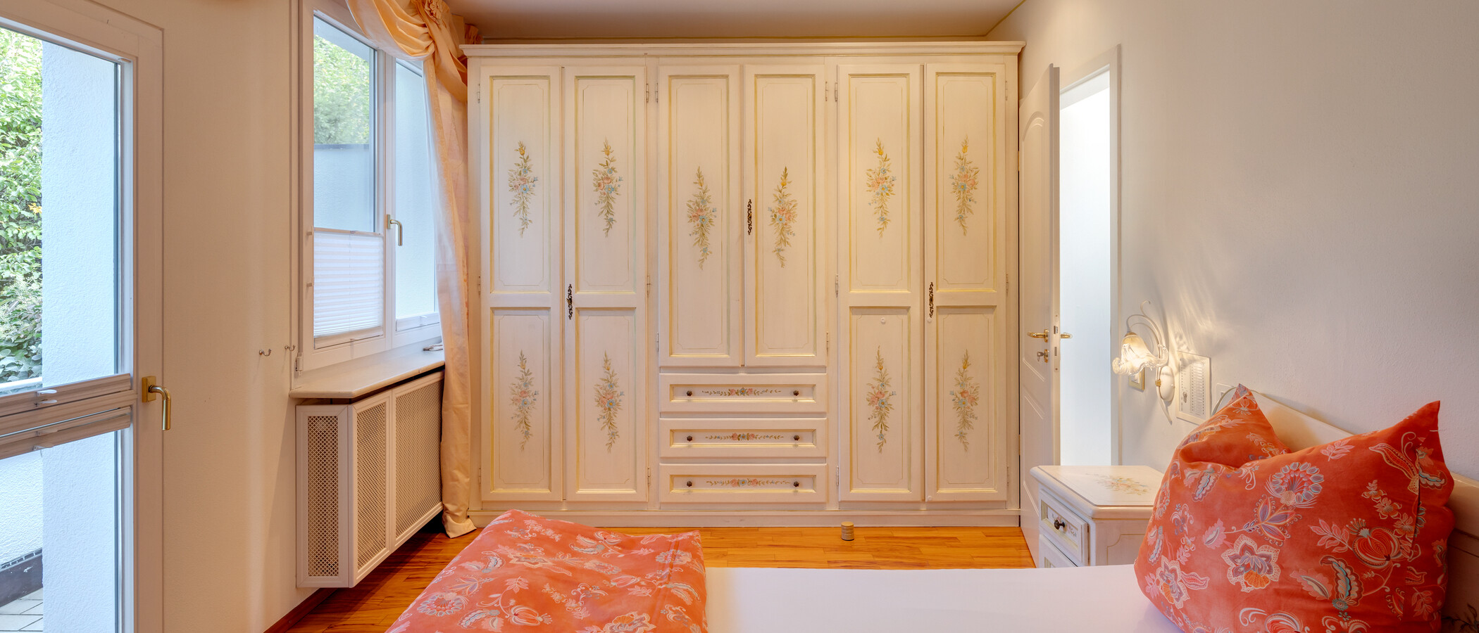 Villa Grünwald 03 1. Schlafzimmer 15022