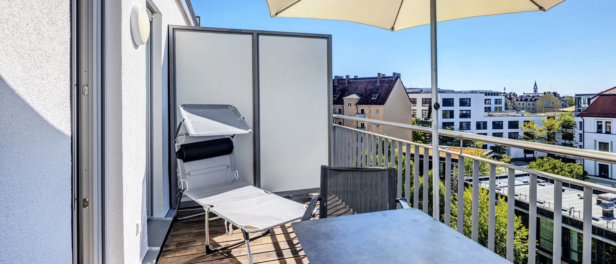 Wohnung München Schwanthalerhöhe 01 Balkon 15025