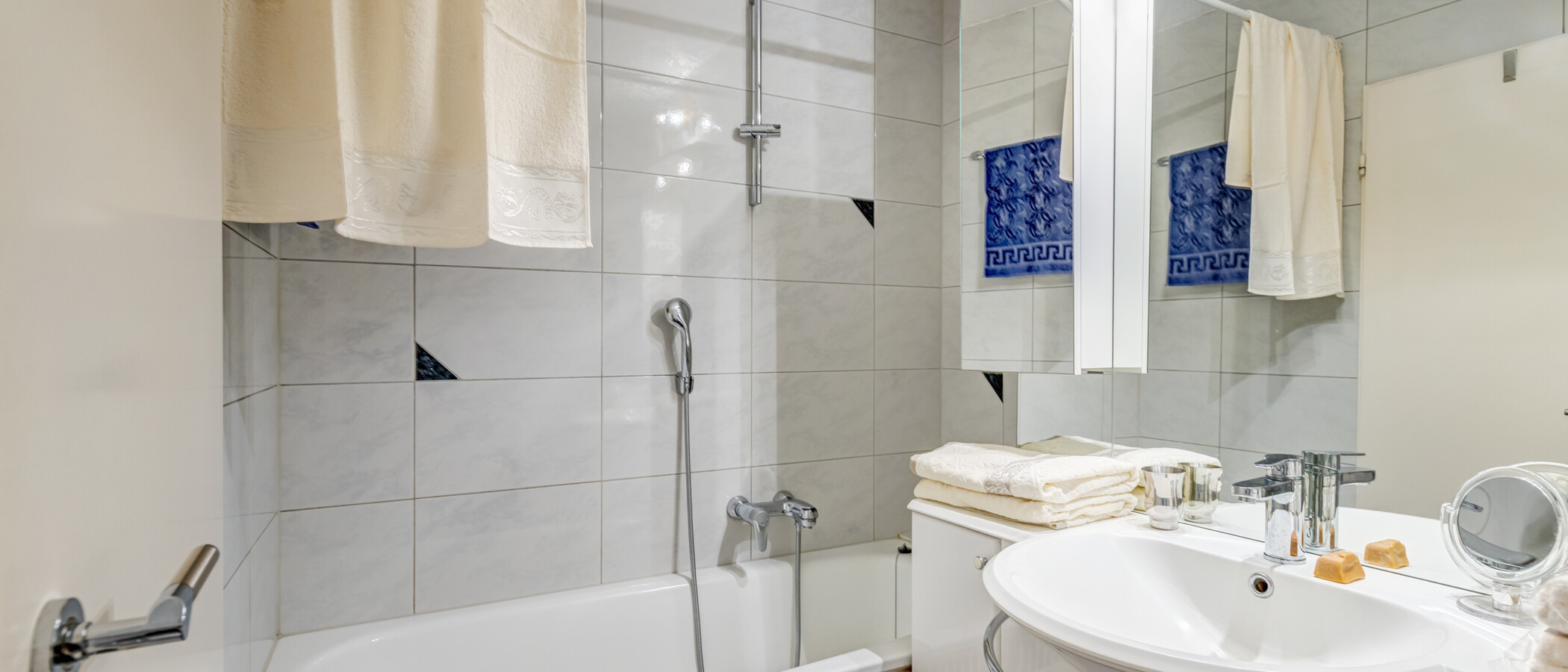 Dachterrassenwohnung München Moosach 02 1. Badezimmer 15028