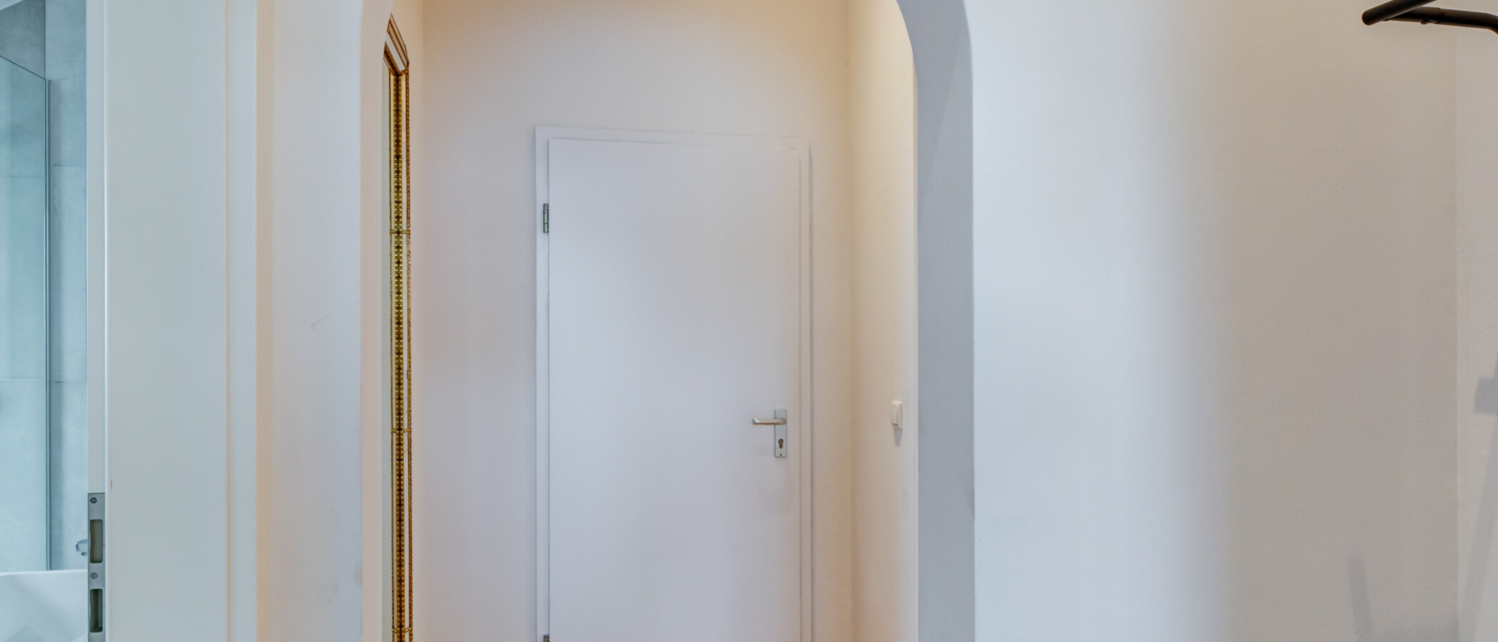 Dachgeschosswohnung München Solln 01 Flur/Gang 15038