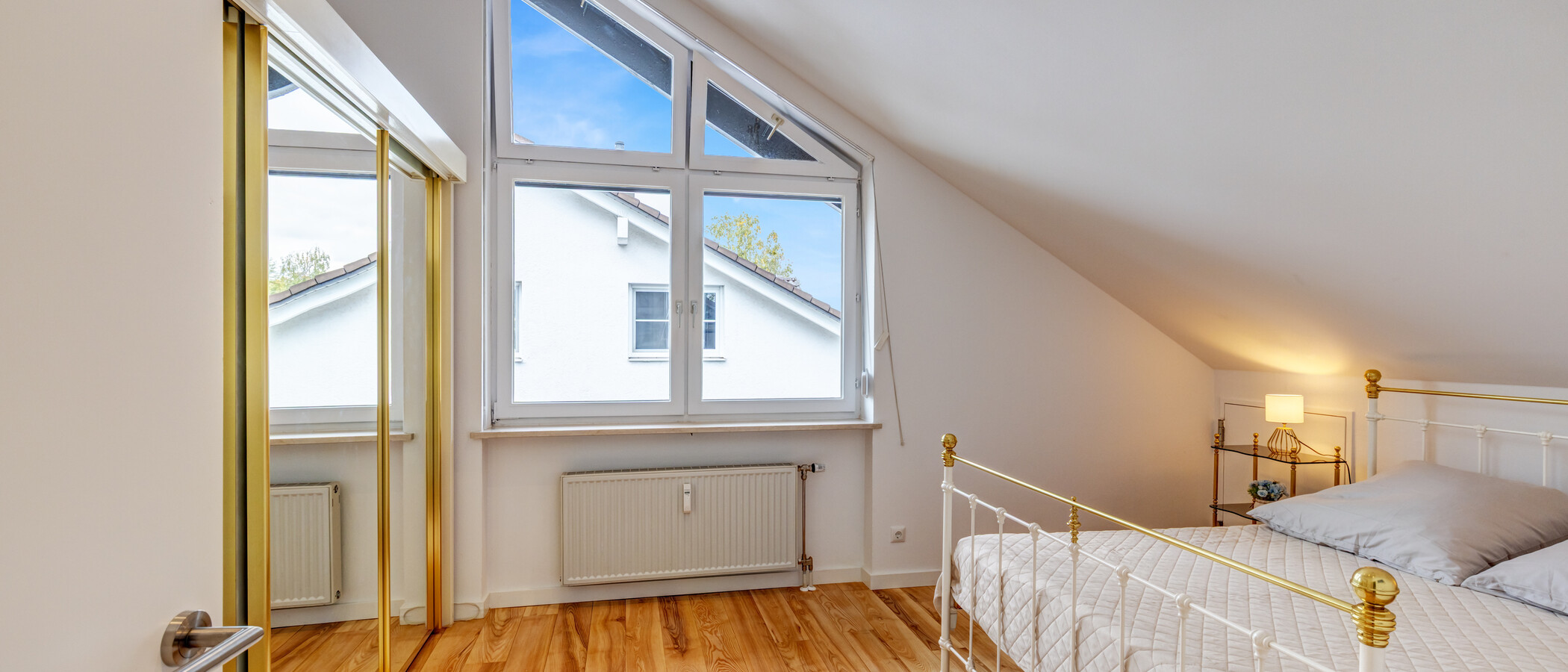Dachgeschosswohnung München Solln 01 Schlafzimmer 15038