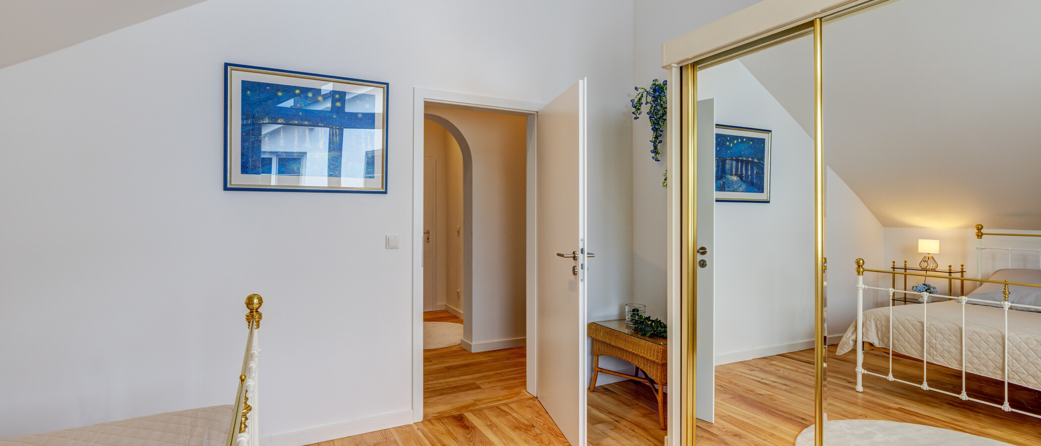 Dachgeschosswohnung München Solln 03 Schlafzimmer 15038