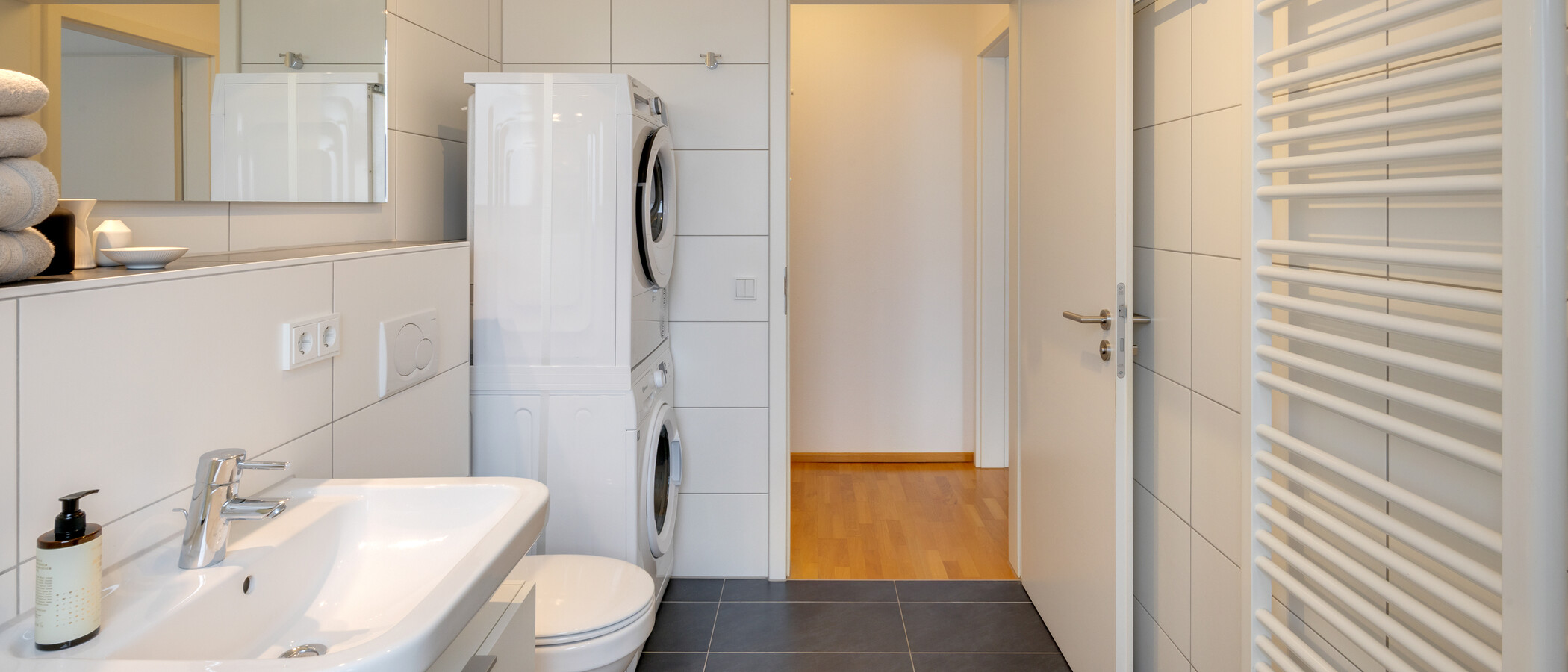Wohnung München Parkstadt Schwabing 02 Badezimmer 15052