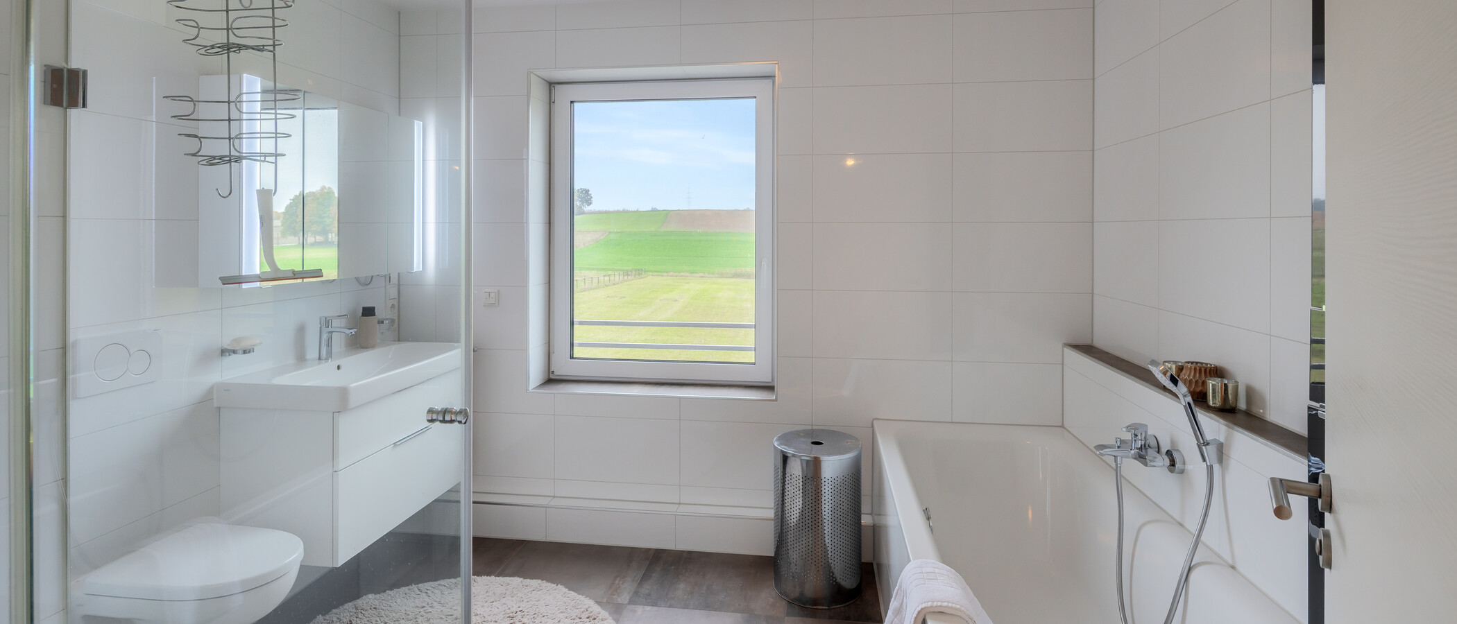 Reiheneckhaus Dachau 01 1. Badezimmer 15053