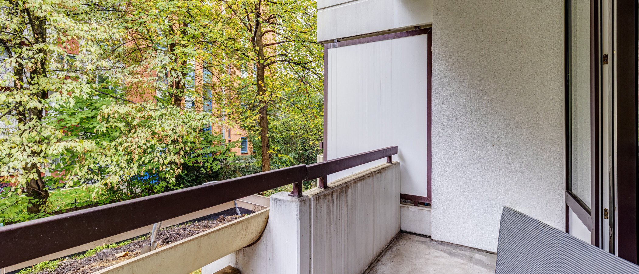 Wohnung München Schwabing-West (rund um den Hohenzollernplatz) 02 Balkon 15057