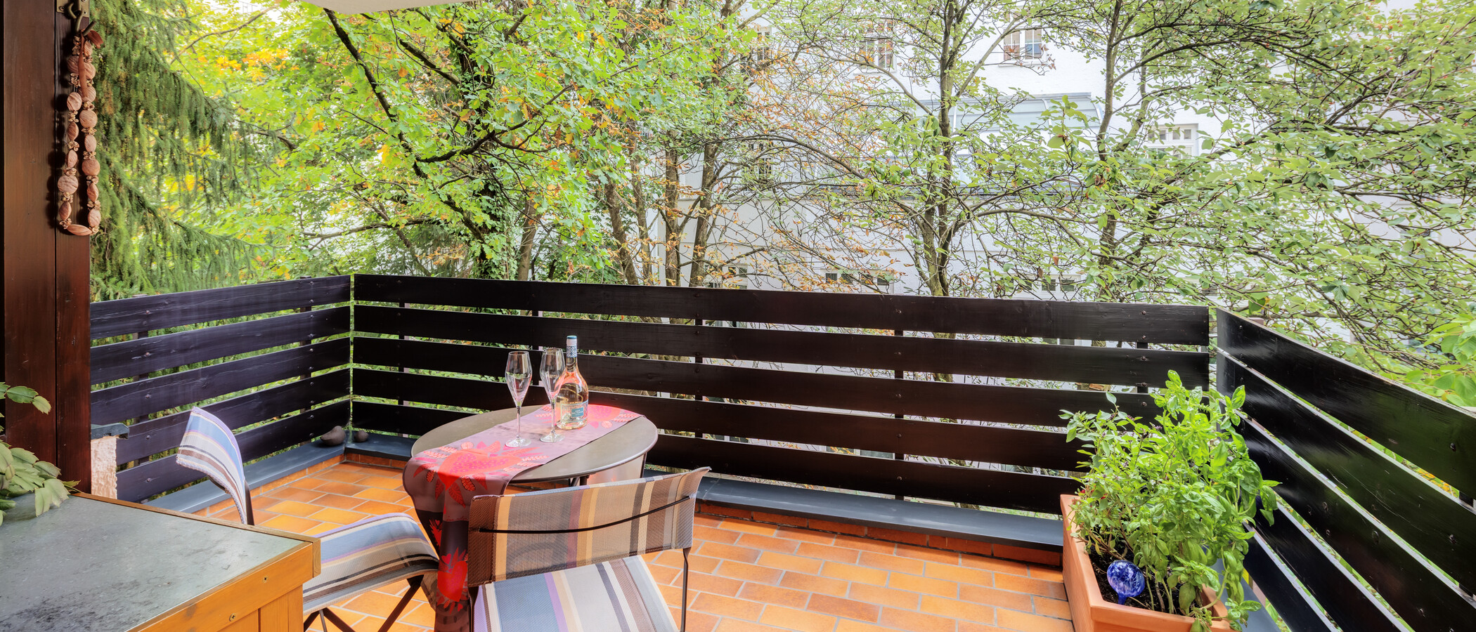 Wohnung München Schwabing-West (rund um den Hohenzollernplatz) 02 Balkon 1599
