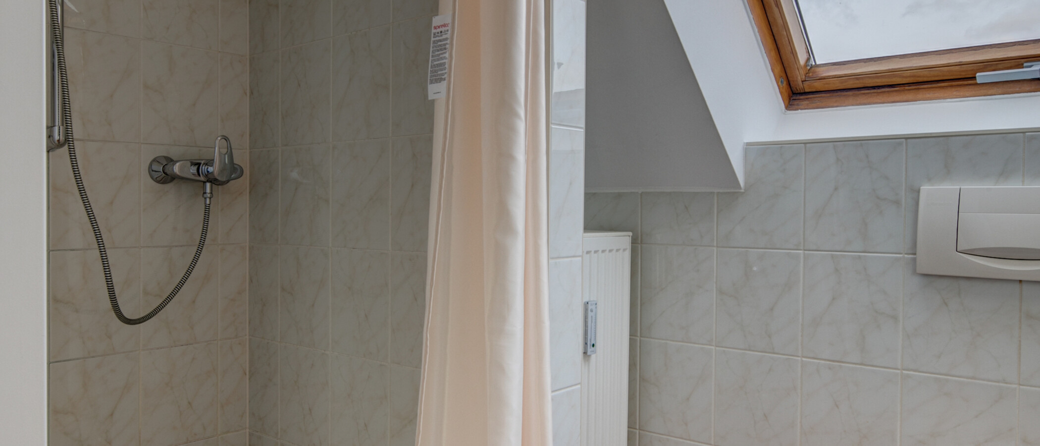 Dachterrassenwohnung München Maxvorstadt - Westen 01 2. Badezimmer 1607
