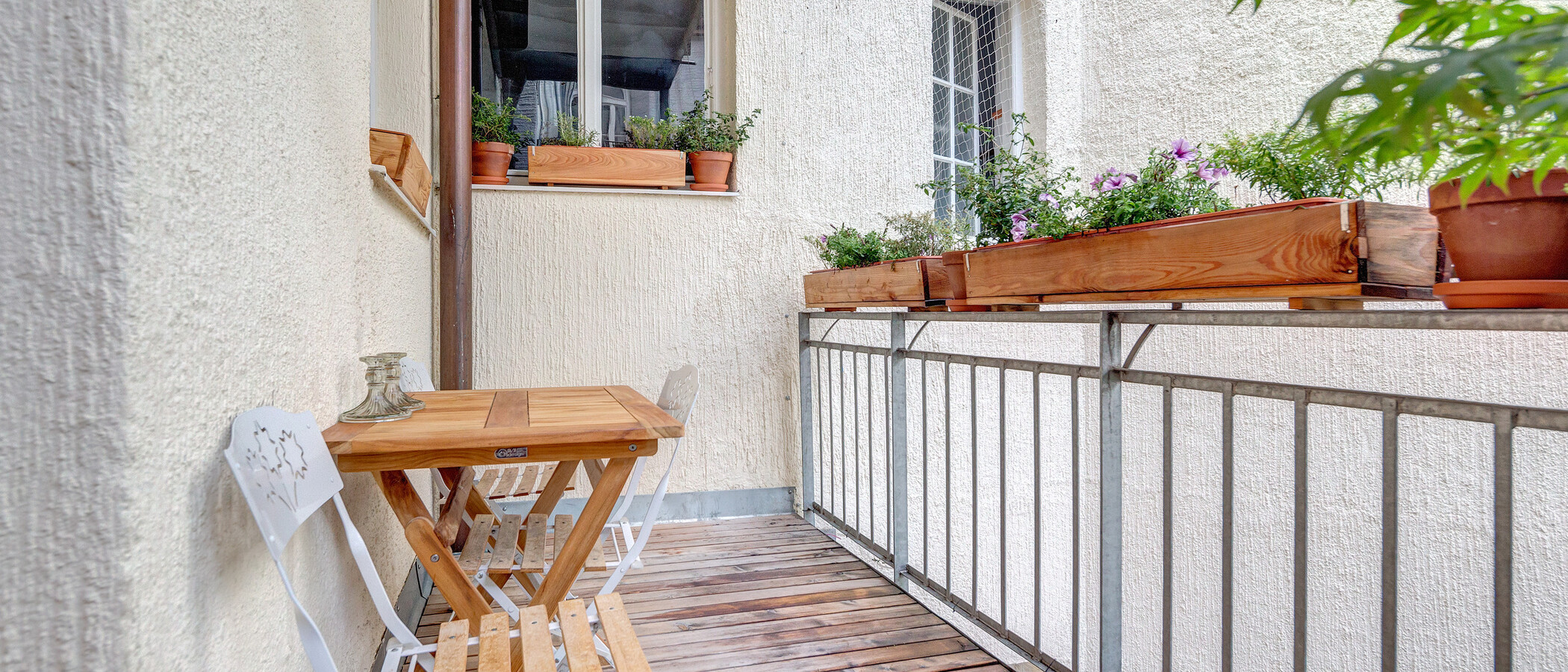 Wohnung München Schwabing (links der Leopoldstraße) 01 Balkon 1624