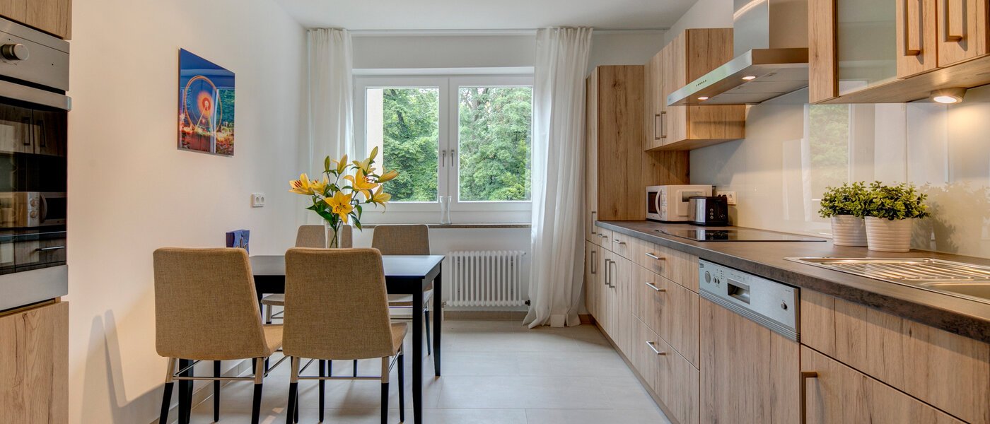 Wohnung München Altbogenhausen 01 Küche 1627