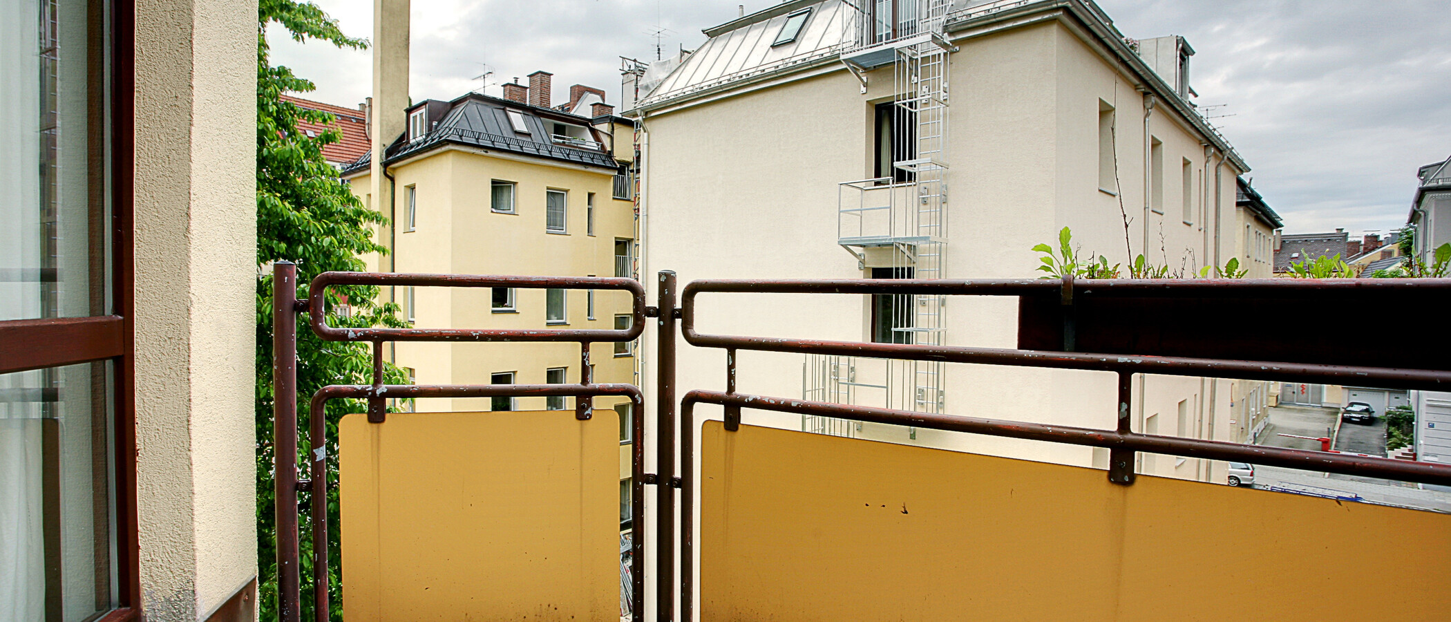 Wohnung München Schwabing-West (rund um den Hohenzollernplatz) 02 Balkon 1628