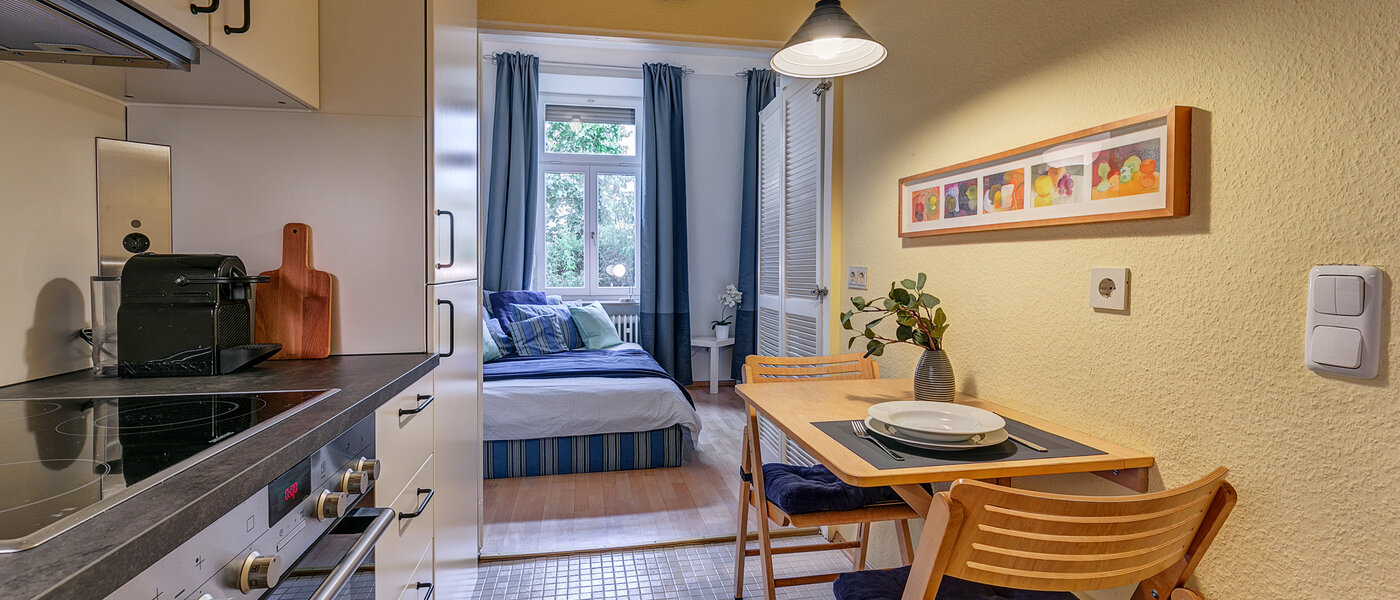 Wohnung München Schwabing (rechts der Leopoldstraße) 02 Küche 1666