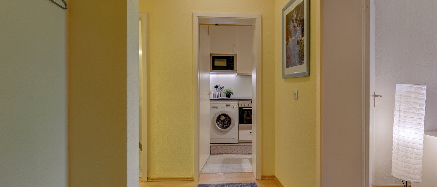 Wohnung München Schwabing (rechts der Leopoldstraße) 01 Flur/Gang 1666