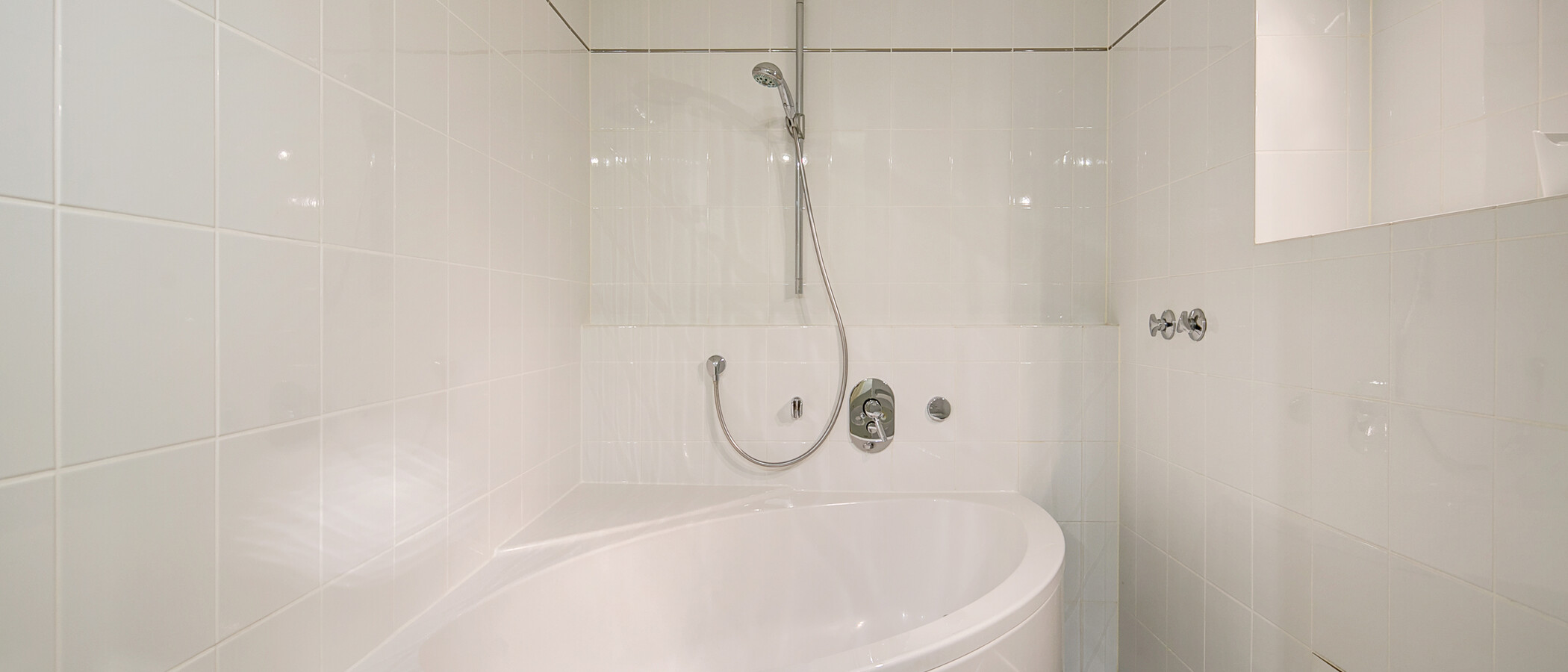 Wohnung München Schwabing-Nord (zw. Belgrad- & Leopoldstraße) 01 Badezimmer 1675