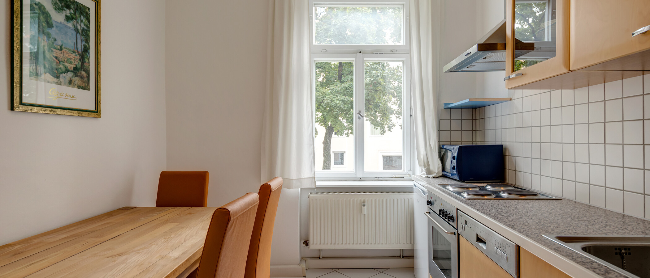 Wohnung München Schwabing (links der Leopoldstraße) 01 Küche 1680