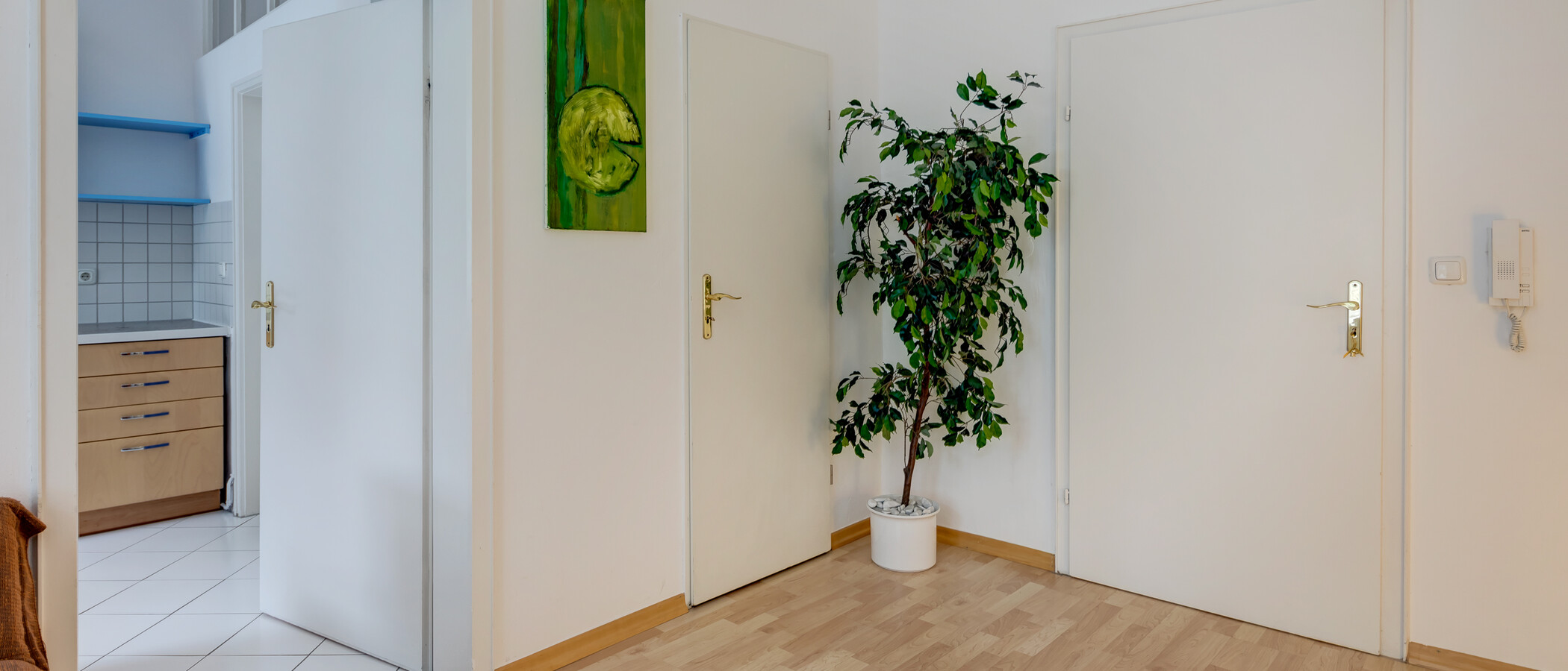Wohnung München Schwabing (links der Leopoldstraße) 03 Wohnzimmer 1680