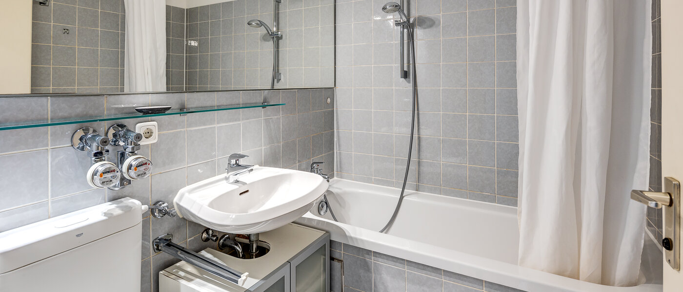 Wohnung München Lerchenau 01 Badezimmer 1729