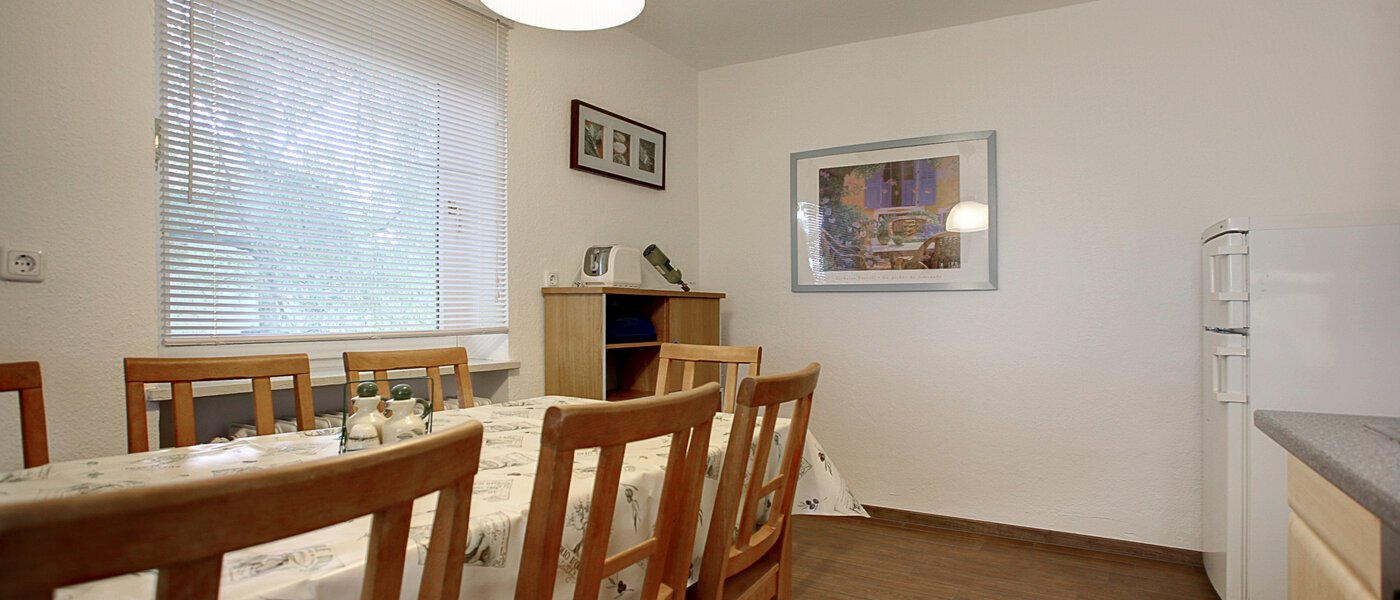 Einfamilienhaus Inning am Ammersee 04 Küche 1733