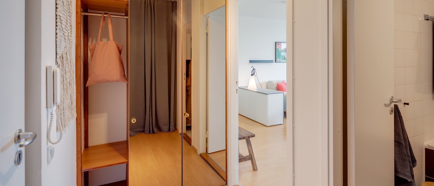 Wohnung München Schwabing-Nord (zw. Leopoldstraße & Englischen Garten) 01 Flur/Gang 1739