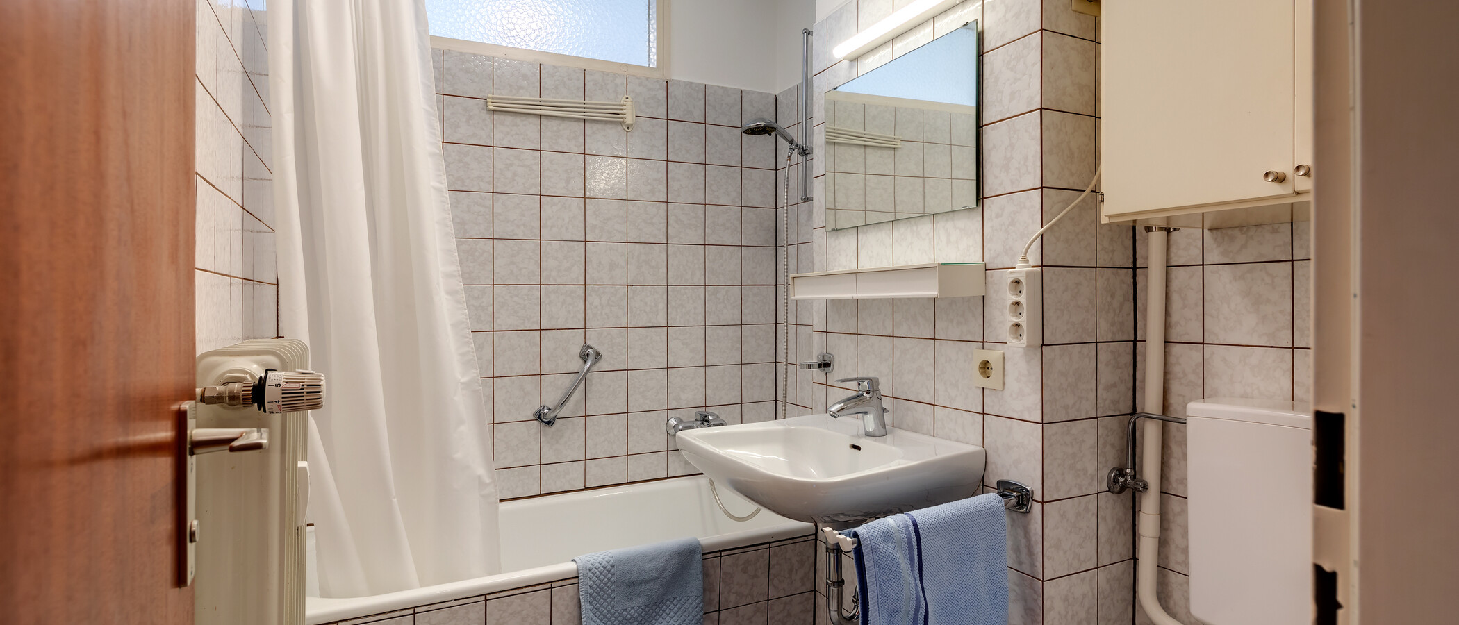 Wohnung München Kleinhadern 01 Badezimmer 1749