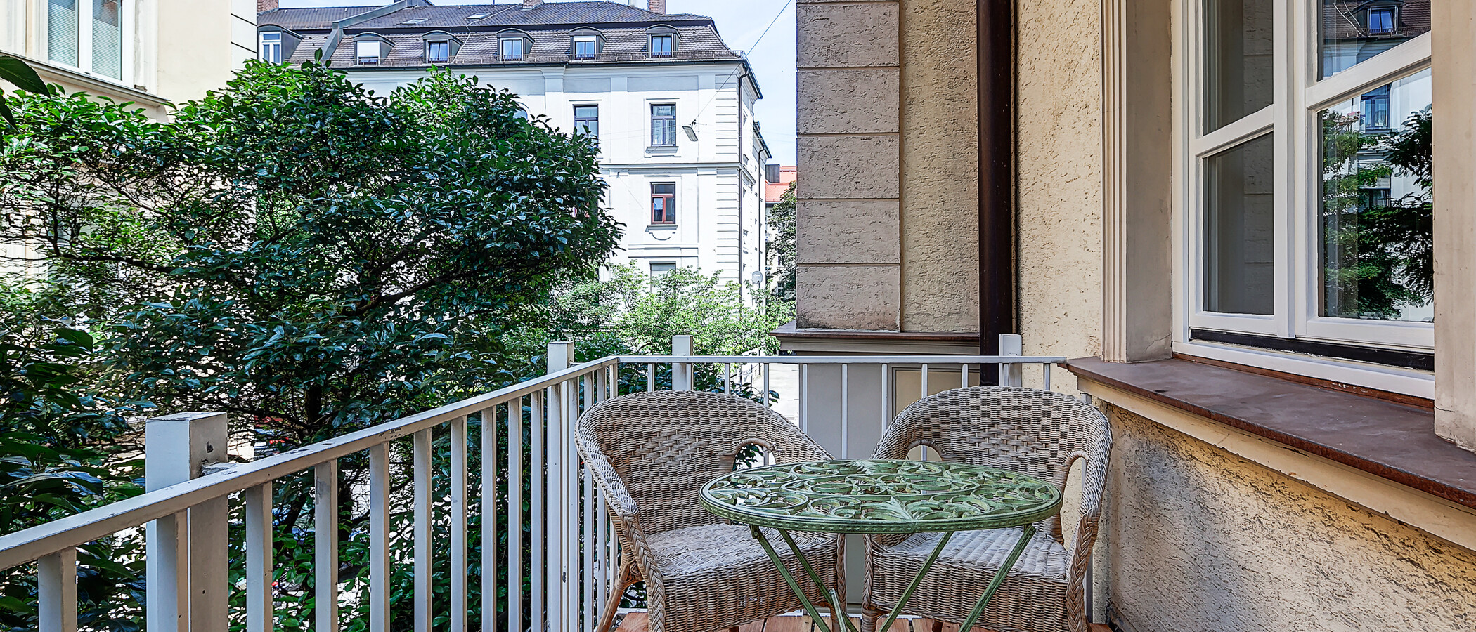 Wohnung München Schwabing (links der Leopoldstraße) 01 Balkon 1797