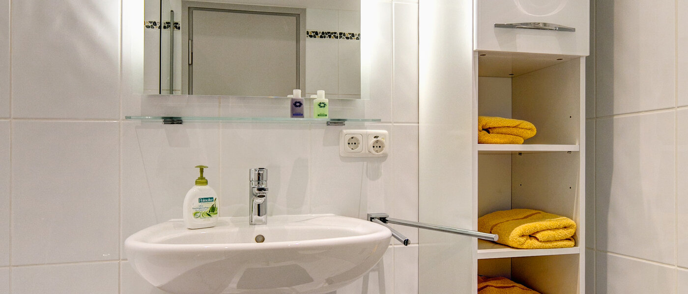 Wohnung München Sendling 02 Badezimmer 1814