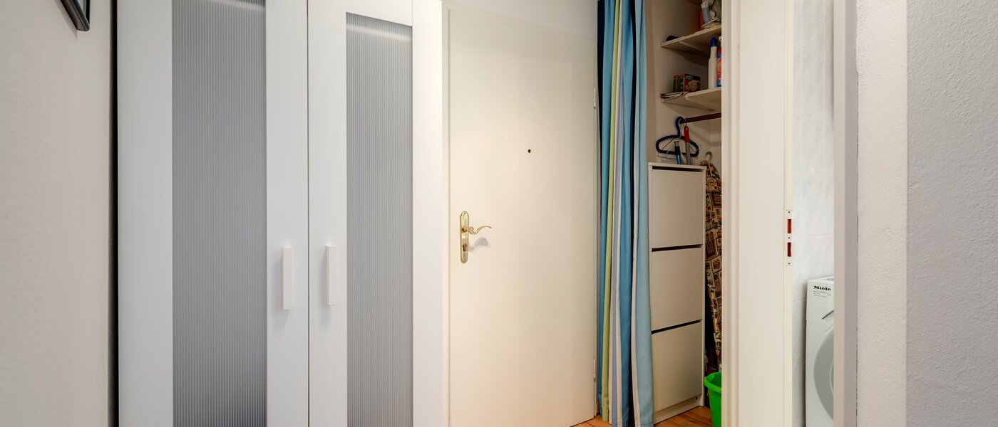 Wohnung München Berg am Laim 02 Flur/Gang 1827