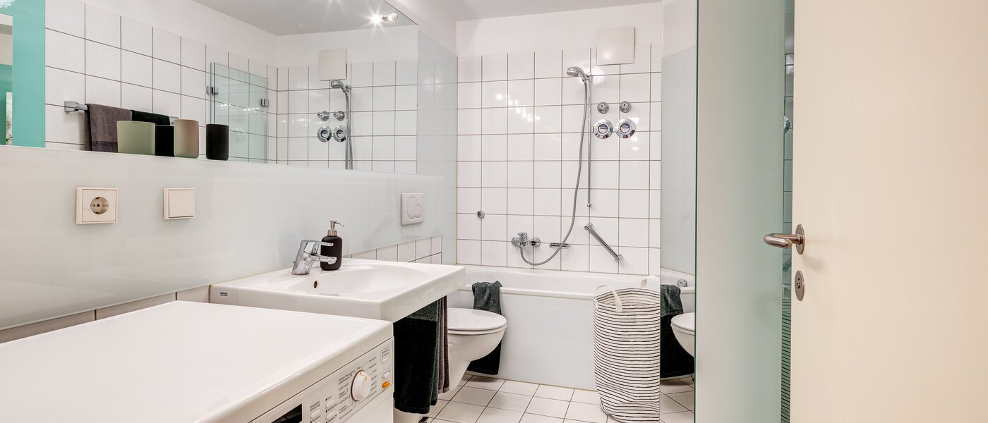 Wohnung München Schwabing (links der Leopoldstraße) 01 Badezimmer 1905